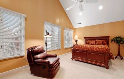 4844 Seeley Ave, Chicago IL 60609-1148 exterior