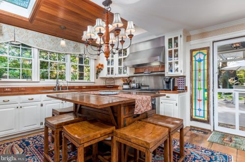 410 Pilottown Rd, Lewes DE 19958-1248 exterior