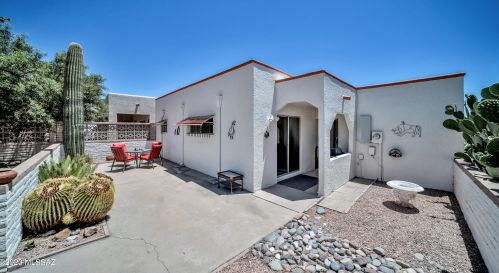 152 Paseo De Golf, Green Valley AZ 85614-3315 exterior