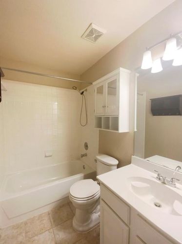 3616 Aspen Crk Pkwy, Austin TX 78749-6915 exterior