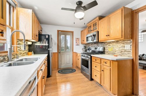 1336 Pocono St, Pittsburgh PA  15218-1114 exterior