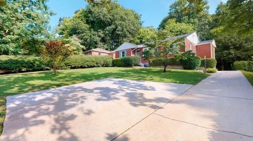 1176 Clearview Dr, Atlanta GA  30319-4102 exterior