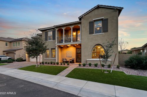 923 Kaibab Dr, Chandler AZ 85248 exterior