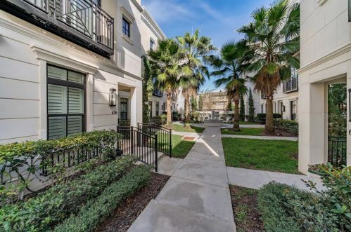 636 Mariposa St, Orlando, FL 32801-2834