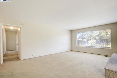 4299 Cherrywood Ct, Concord CA exterior