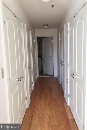 112 2nd St, Philadelphia PA 19106 exterior