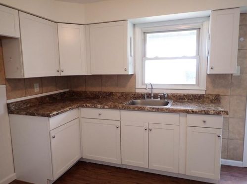 613 Allen Ave, Monaca PA 15061-1607 exterior