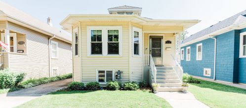 5717 Wilson Ave, Chicago, IL 60630-3317