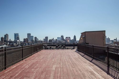 234 Reservoir Ave, Milwaukee WI  53212-3765 exterior