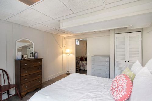 1471 G Ave, Kalamazoo MI 49004-1779 exterior