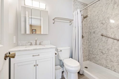 224 Mnr Vw Dr, Manor PA 15665-9734 exterior