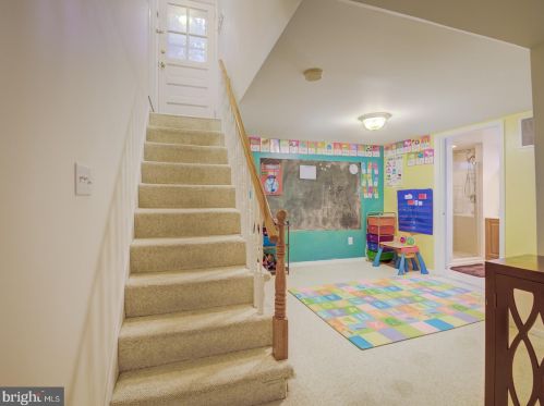 10815 Tenbrook Ct, Silver Spring MD 20901-1029 exterior