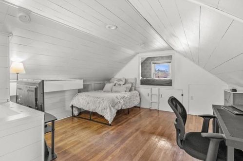 7837 Elm St, Pittsburgh PA 15234-1952 exterior