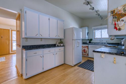 10900 Hampton Ave, Milwaukee WI 53225-3839 exterior