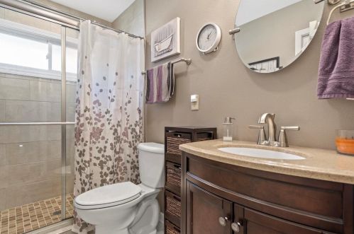 4800 Layton Ave, Milwaukee WI  53220-4144 exterior