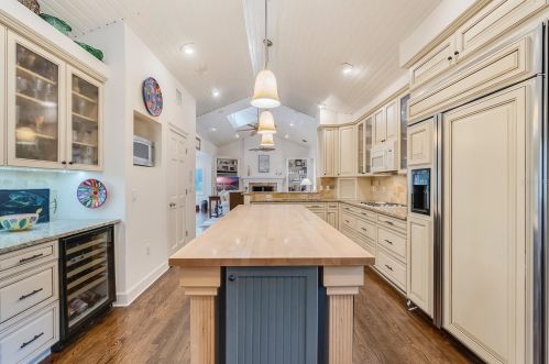 918 Alba Dr, Orlando FL 32804-7212 exterior