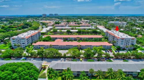 250 20th St, Boca Raton FL 33431-8040 exterior