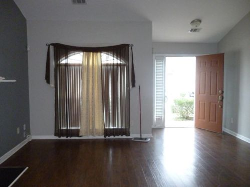 6373 Ariaal Dr, Lithonia GA exterior