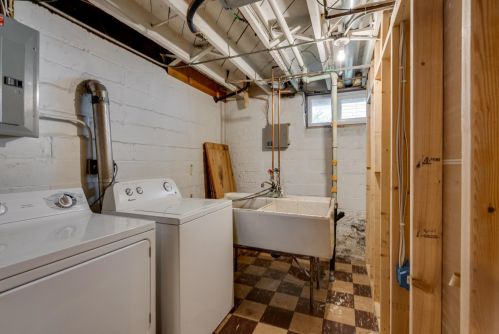 1299 Blair Ave, Saint Paul MN 55104-2008 exterior