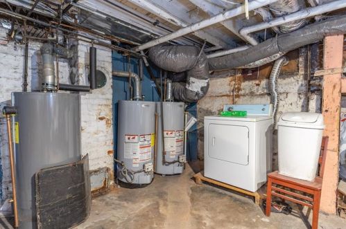 201 Laban St, Providence RI 02909-4427 exterior