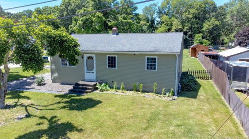 61 Rita Dr, Exeter, CT 06249-1519