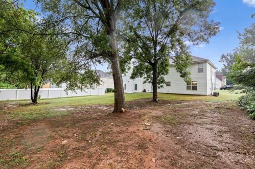 5961 Duren Mdw Dr, Lithonia GA 30058-3592 exterior