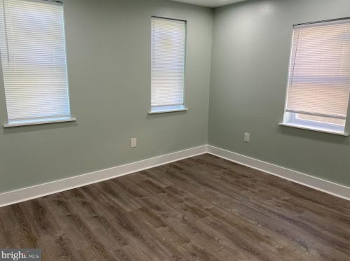 2851 Frankford Ave, Philadelphia PA  19134-4034 exterior