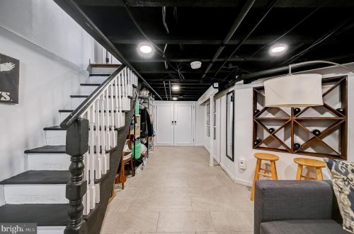 1930 Juniper St, Philadelphia PA 19148-2218 exterior