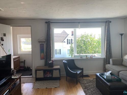 31 8 St, Duluth MN 55805-1344 exterior