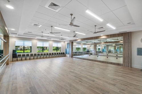 10860 Green Valley Walk, Boynton Beach FL 33437-3911 exterior