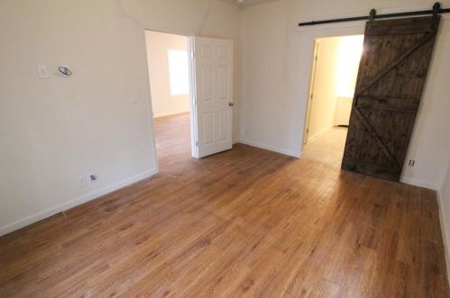 6705 Canal St, Austin TX 78741-3501 exterior