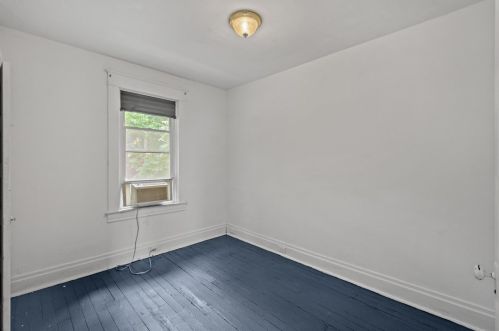 7706 Cannon St, Pittsburgh PA  15218-2109 exterior