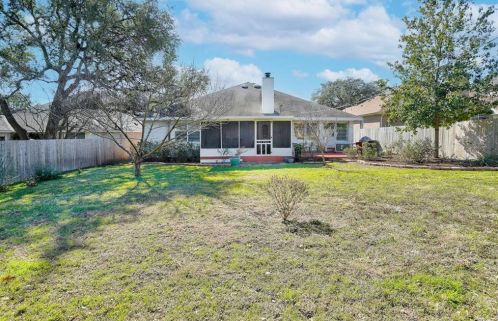 6408 Convict Hill Rd, Austin TX 78749-2348 exterior