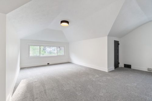 6620 Jackson St, Pittsburgh PA 15206-1764 exterior