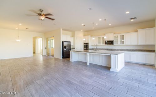 2050 Geronimo St, Chandler AZ  85225 exterior