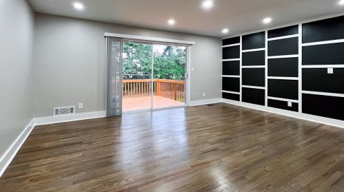 3949 Adamsville Dr, Atlanta GA  30331-3823 exterior