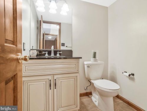 9731 Howes Rd, Dunkirk MD 20754-9254 exterior