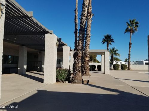 1705 Charleston Ave, Phoenix AZ 85023-1218 exterior