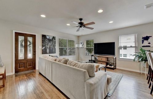 218 Fletcher St, Austin TX 78704-5031 exterior