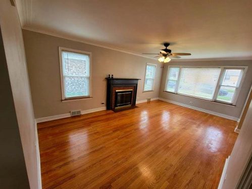 2817 97th St, Chicago IL  60617-5054 exterior