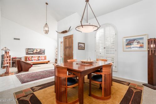 4540 Cortez St, Phoenix AZ 85028-2315 exterior