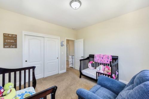 5046 Courtney Way, Folsom CA  95762-5478 exterior