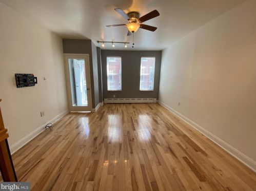 341 Daly St, Philadelphia PA  19148-3306 exterior