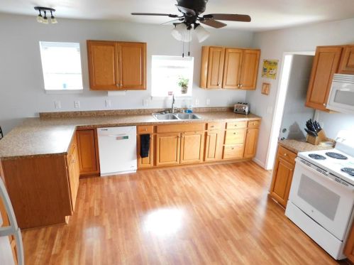 506 3 St, Watertown WI 53094-4510 exterior