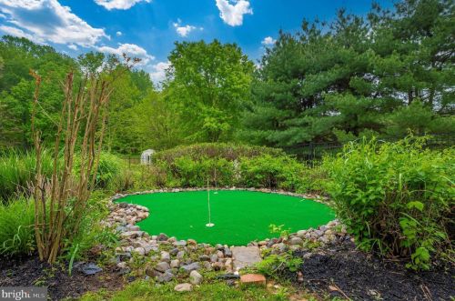 17531 Applewood Pl, Rockville MD 20855-1559 exterior