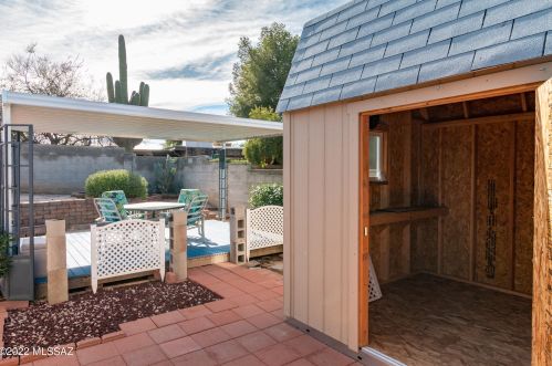 9442 5th St, Tucson AZ 85716-5005 exterior