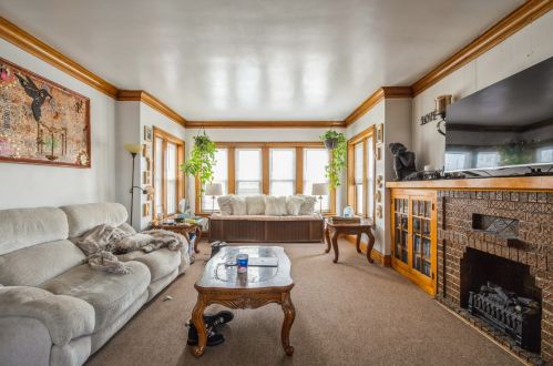 5023 Altgeld St, Chicago IL 60639-1903 exterior