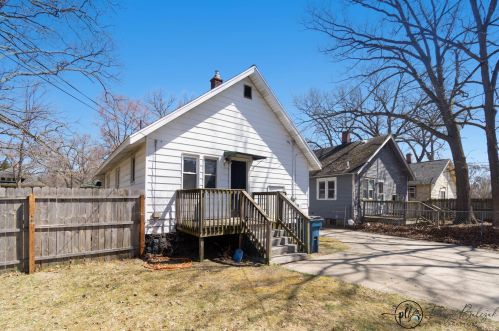 2931 Mason Blvd, Meskegon MI  49444-2228 exterior