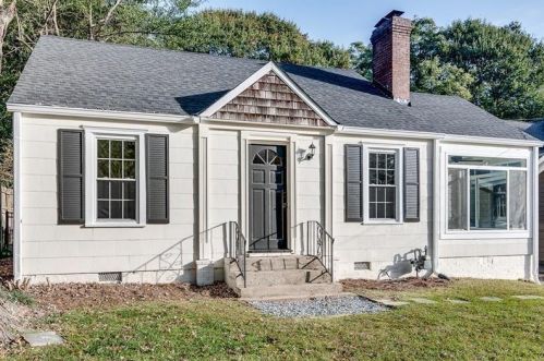 393 Deering Rd, Atlanta GA  30309-2205 exterior