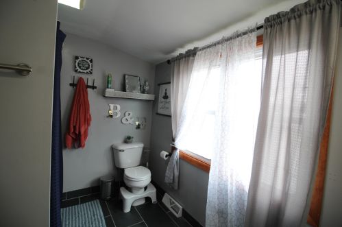 4644 47th St, Milwaukee WI  53220-4110 exterior